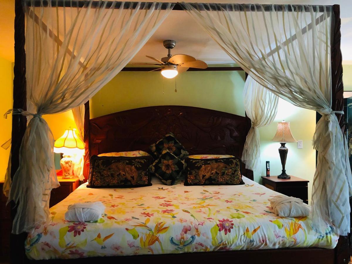 Coral Cove Inn Maya Beach Ngoại thất bức ảnh