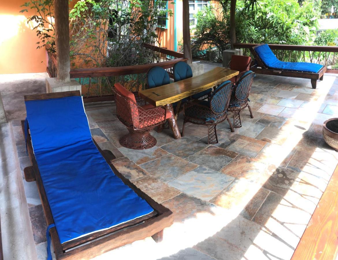 Coral Cove Inn Maya Beach Ngoại thất bức ảnh